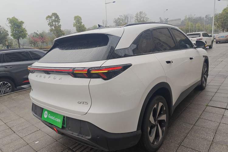 Used ARCFOX Alpha T5 2025 520 PRO Rear Right 45 Deg