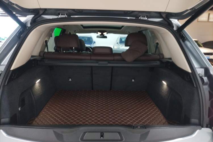 Used BMW X5 2022 Restyled xDrive 30Li Luxury Version M Sport Package
