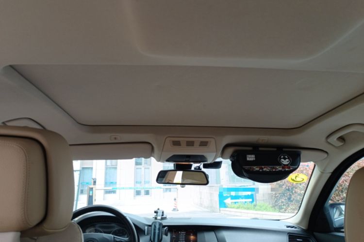 Used BMW 5 Series 2013 520Li Elegant Edition Headliner