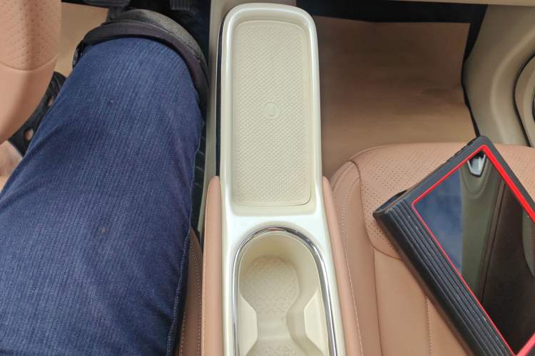 Used Wuling Bingo 2025 333 km Lingxi Deluxe Edition Gear Lever