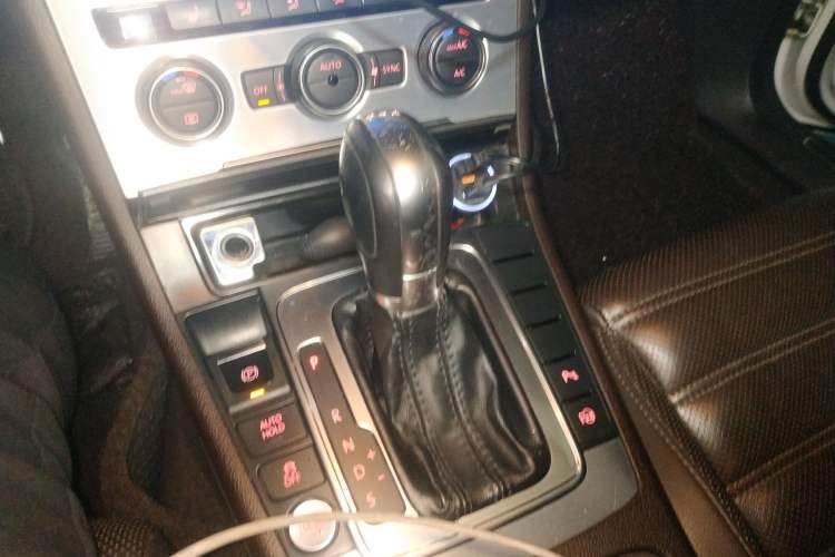 Used Volkswagen FAW-Volkswagen CC 2018 1.8TSI Luxury Model
