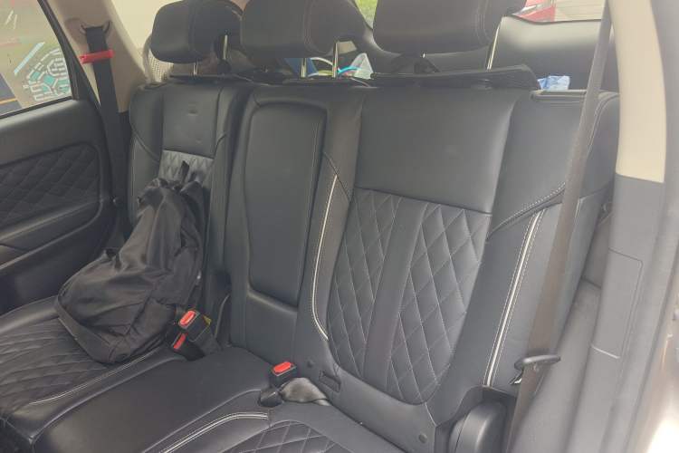 Used Mitsubishi Outlander 2020 2.4L 4x4 Zhi Xiang Edition 5 Seats