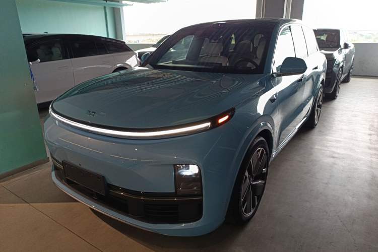 Used Li Auto L8 2025 Ultra Smart Refreshed Edition