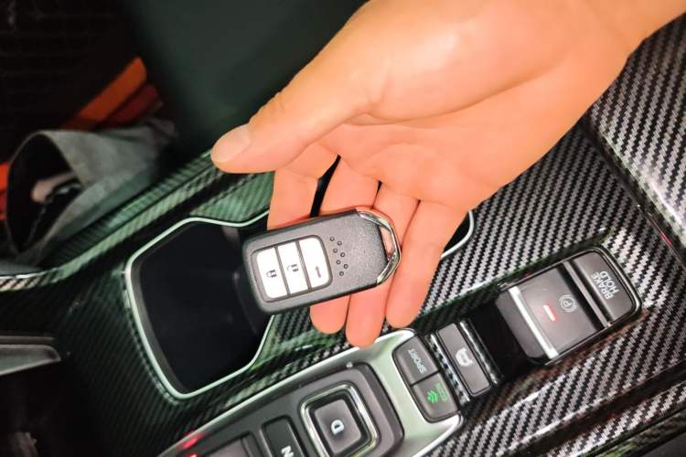 Used Honda Accord 2018 Rui Hybrid 2.0L Rui Ling Edition China VI
