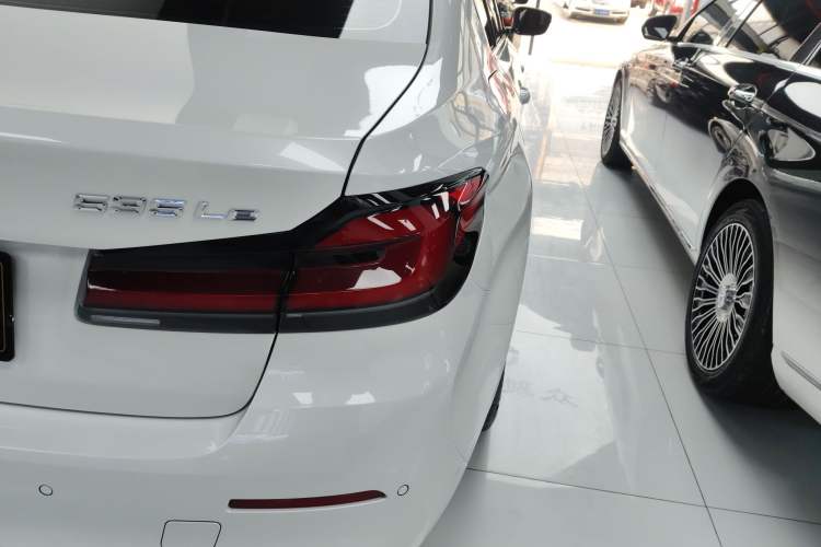 Used BMW 5 Series New Energy 2022 Updated Version 535Le Luxury Package
