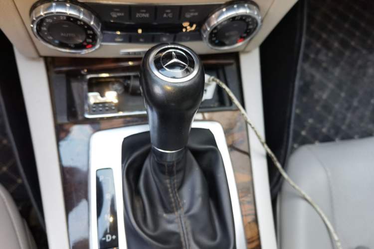 Used Mercedes-Benz C-Class 2011 C 200 CGI Elegant Model
