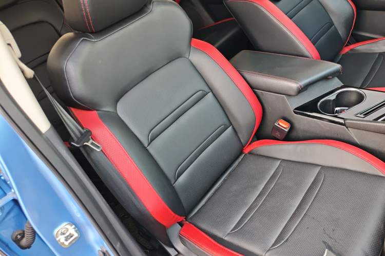 Used Venucia T60 2018 1.6L CVT Smart Edition China V Standard