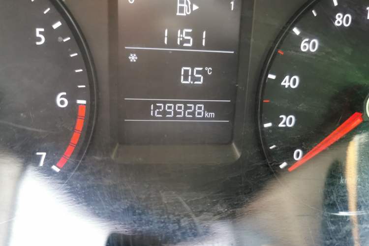 Used Volkswagen Lavida 2013 1.6L Manual Fashion Edition