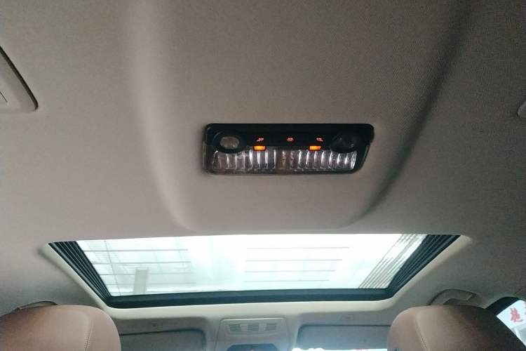 Used BMW 5 Series 2017 520Li Elegant Edition Headliner