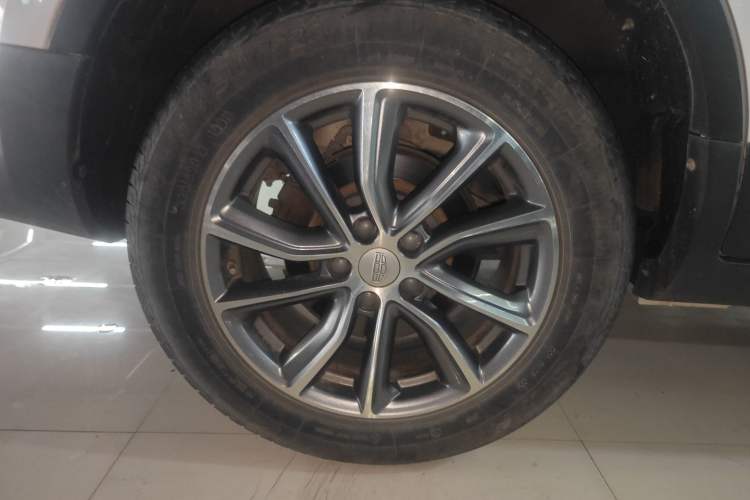 Used Geely Auto Emgrand X7 Sport 2018 1.8TD Automatic Two-Wheel Drive Smart Connect 4G Internet Edition
