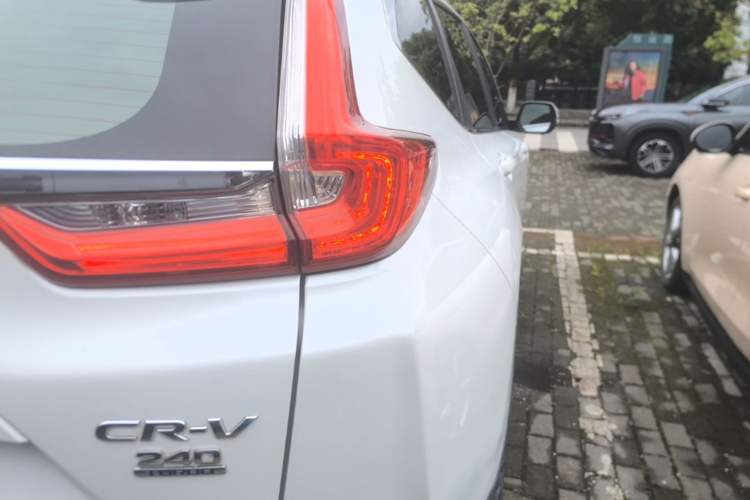 Used Honda CR-V 2019 Brilliant Edition 240TURBO CVT 2WD Comfort Version China VI Emission Standard