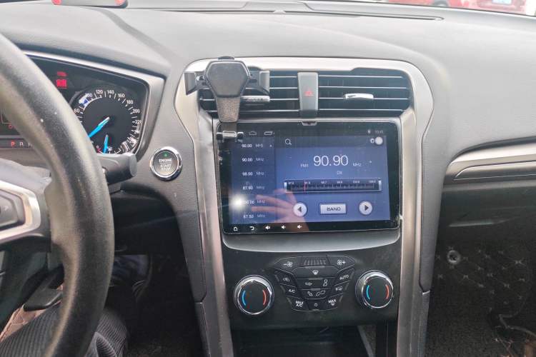 Used Ford Mondeo 2017 EcoBoost 180 Stylish Model
