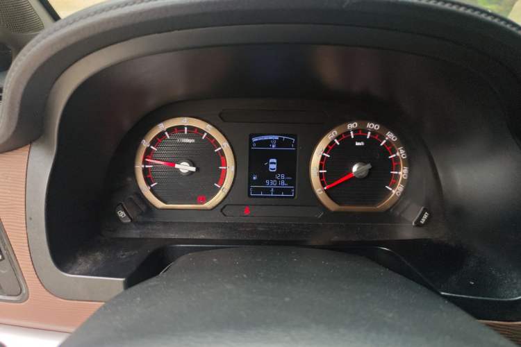 Used FORTHING Lingzhi 2019 V3 1.6L 2-Seat Standard Model China VI