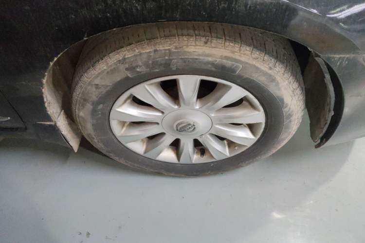 Used Nissan Teana 2008 2.0L XL Comfort Edition Right Front Wheel Hub