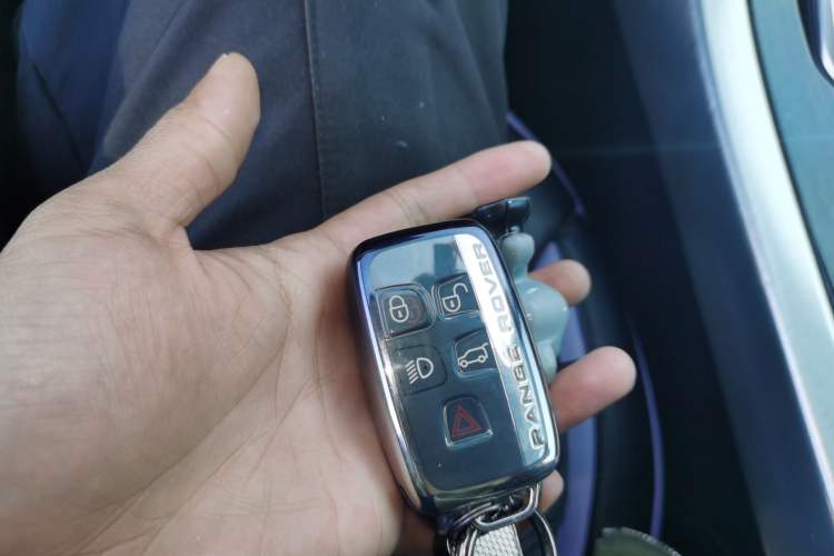 Used Land Rover Range Rover Evoque 2015 2.0T Five-Door Zhiyao Edition
