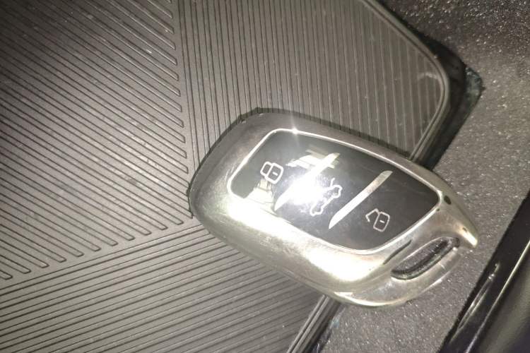 Used Roewe i5 2021 Revised Version 1.5L CVT Diamond Edition