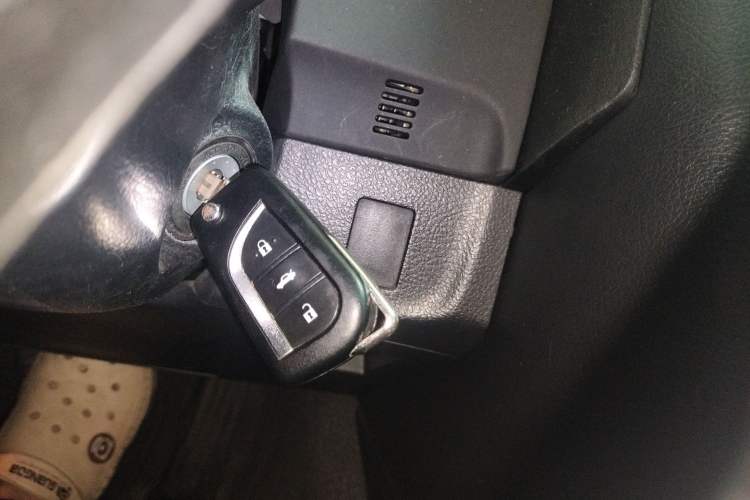 Used Toyota Reiz 2013 2.5V Shangrui Edition Interior 1