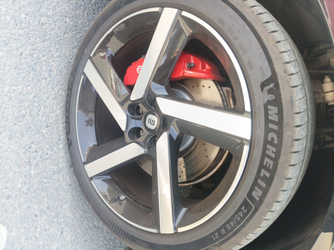 Xiaomi Auto YU7 2025 Ultra-Long Range High-Performance All-Wheel-Drive Max Edition — снимка 8