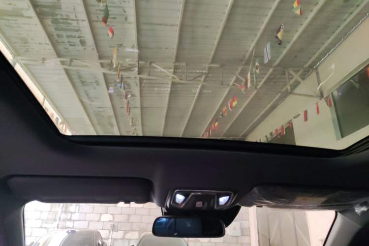 Used CHANGAN OSHAN Z6 New Energy 2023 ZhiDian iDD 150KM Flagship PLUS Smart Parking Edition