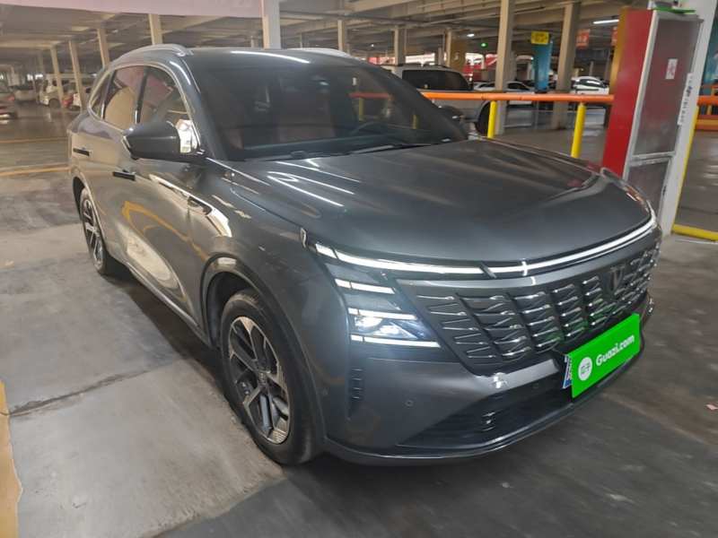 Used CHANGAN CS75 PLUS 2025 4th Generation 1.5T New Blue Whale Smart Flagship Version — 3