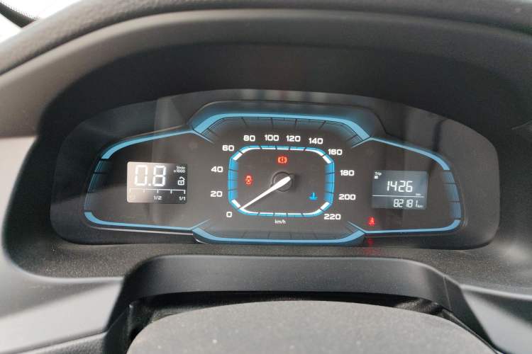 Used Roewe 360 2015 1.5L Manual Luxury Edition