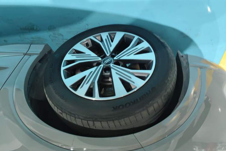 Used Audi Q4 e-tron 2022 40 e-tron Boundary Edition