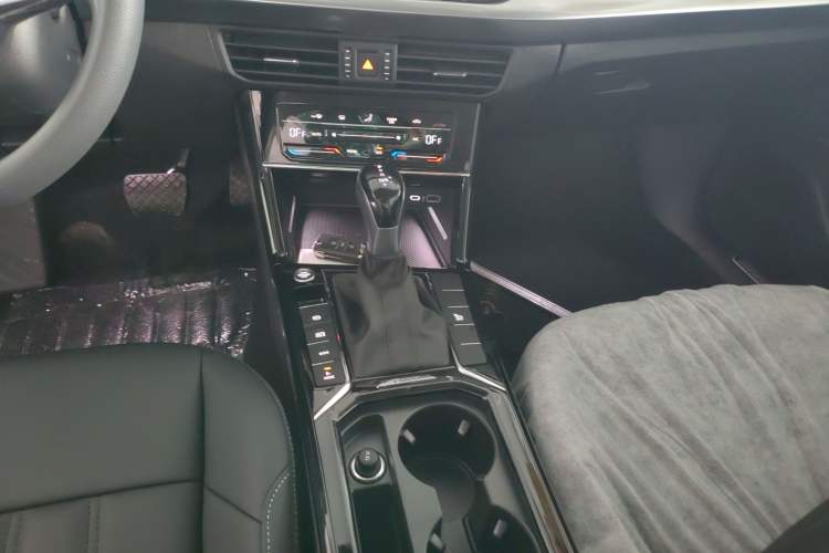 Used Volkswagen Passat New Energy 2025 430 PHEV Hybrid Business Edition