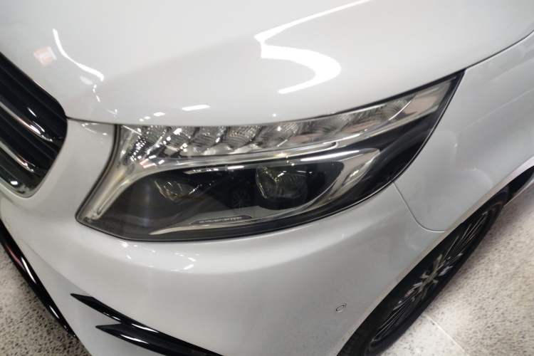 Used Mercedes-Benz V-Class 2018 V 260 AMG Sport Edition China V Emission Standard
