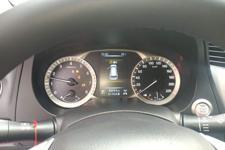 Used Nissan Terra 2018 2.5L Automatic 4x4 Luxury Edition