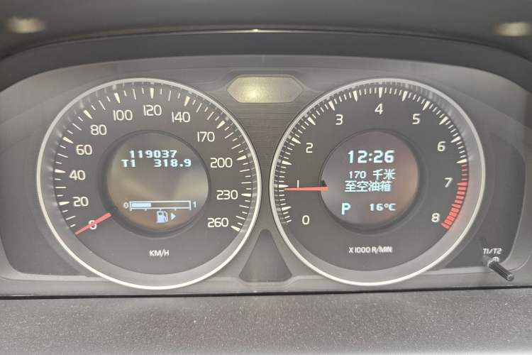 Used Volvo XC60 2013 T5 Comfort Edition