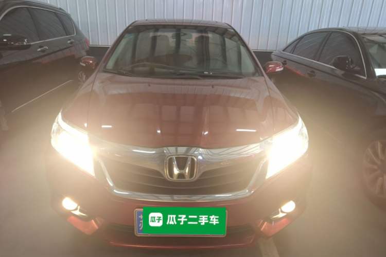 Used Honda Crider 2015 1.8L automatic luxury edition