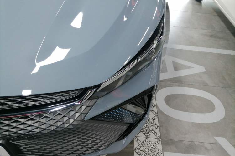 Used Geely Auto Emgrand L HiP 2022 1.5TD-DHT Pro 100KM Super Clean
