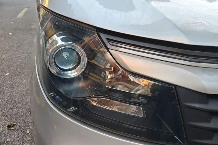 Used CHANGAN KAICHENG Ruixing M70 2018 1.5L Comfort Model Flat-Top Hatchback DAM15DL
