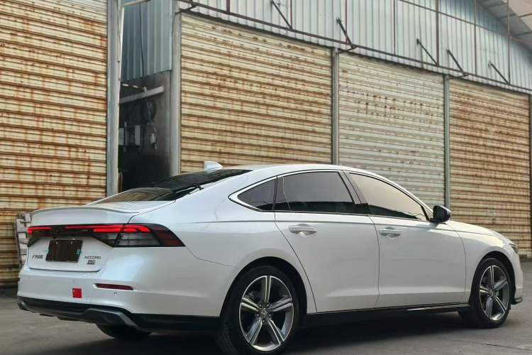 Used Honda Accord 2025 260TURBO Prestige Edition Rear Right 45 Deg