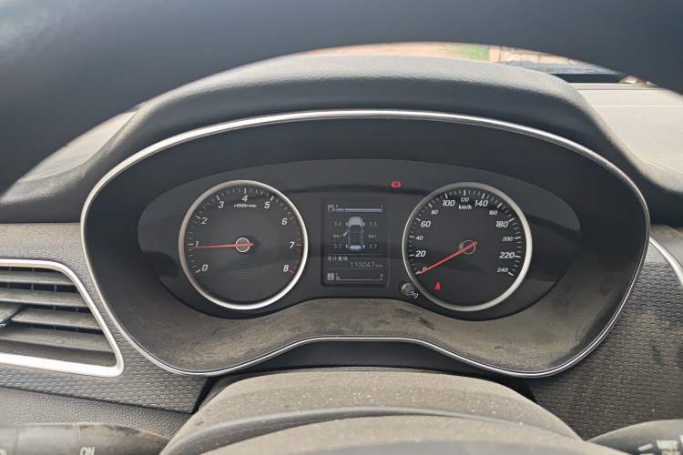 Used Baojun 730 2019 1.5L Manual Fashion Model 7-seater National V