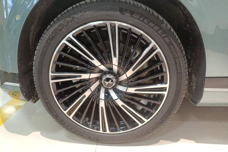 Used XPeng G9 2022 702 Max
