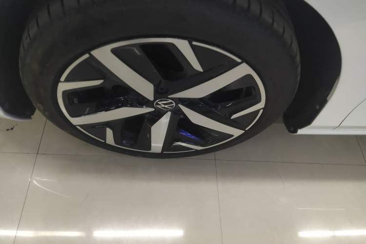 Used Volkswagen Lamando 2025 Lavida L 280TSI DSG Cool & Spicy Edition
