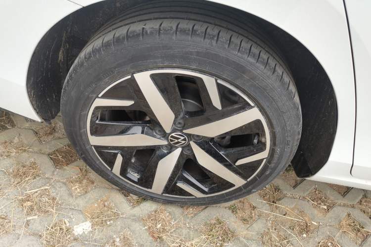 Used Volkswagen Lamando 2025 Lavida L 280TSI DSG Cool & Spicy Edition
