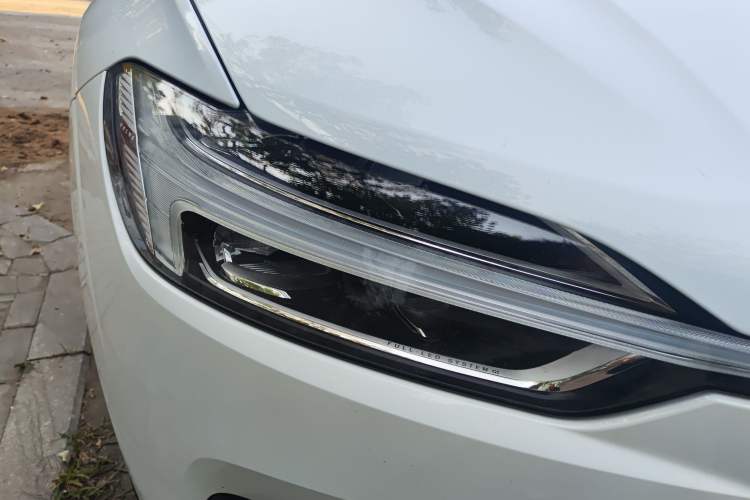 Used Volvo XC60 2019 T5 4x4 Zhiyuan Sport Edition China V Standard
