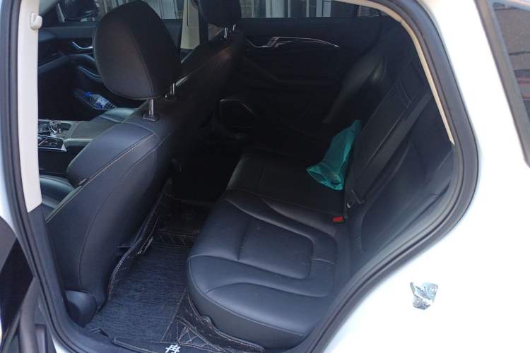 Used Bestune B70 2023 Third Generation 1.5T Automatic Enjoyment Version Left Rear Seat
