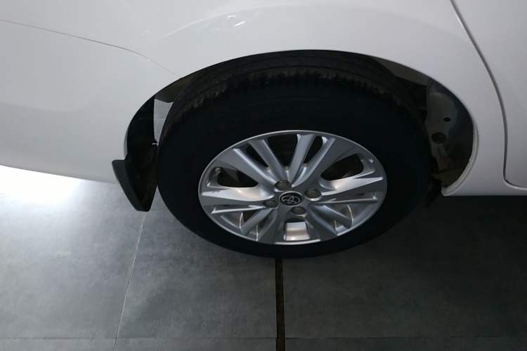 Used Toyota Vios 2021 1.5L CVT Innovation Edition Right Rear Wheel Hub
