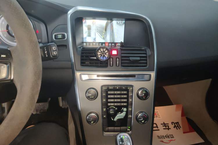 Used Volvo XC60 2013 T5 Zhiya Edition Audio And AC Panel