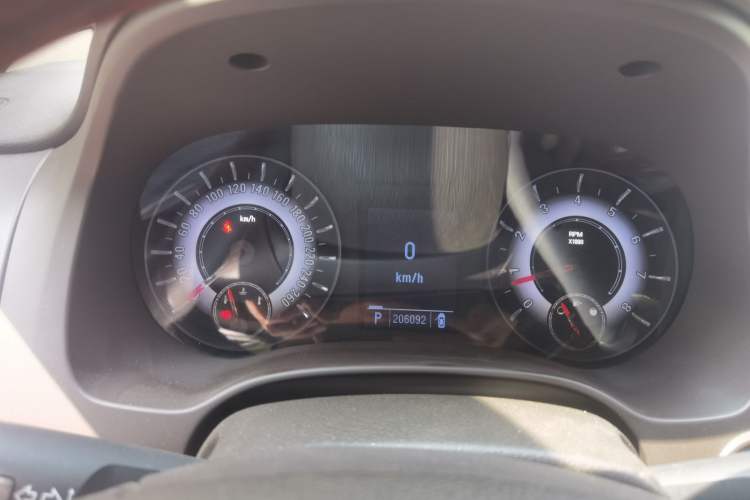 Used Roewe 950 2012 2.4L Luxury Edition
