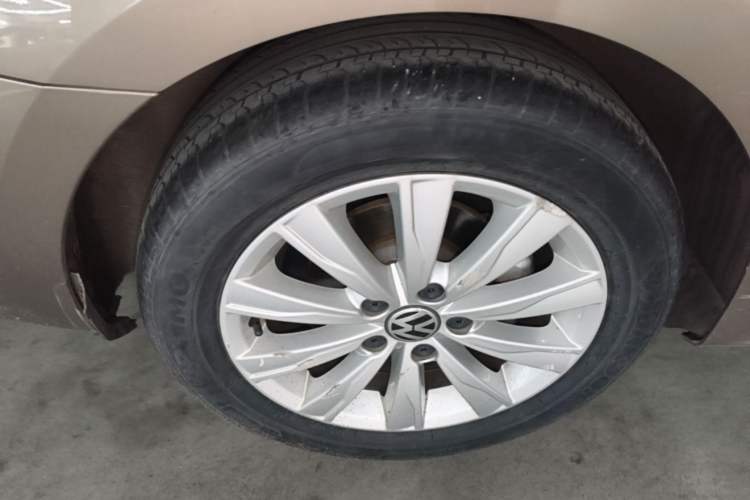 Used Volkswagen Sagitar 2016 230TSI 25th Anniversary Edition
