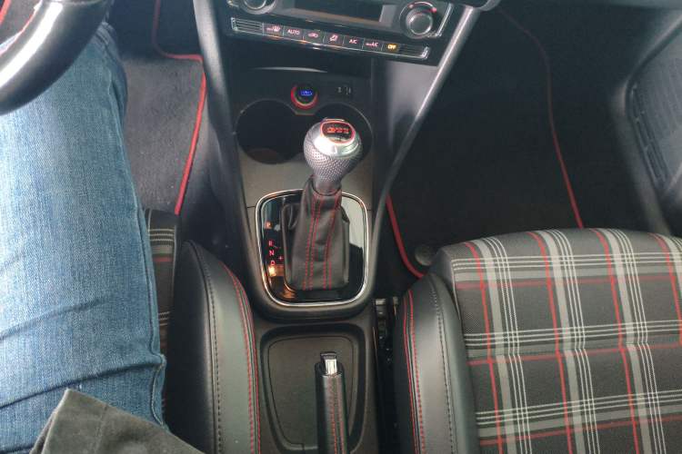 Used Volkswagen Polo 2015 1.4TSI GTI