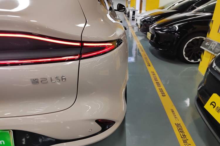 Used IM LS6 2023 Max Standard Edition