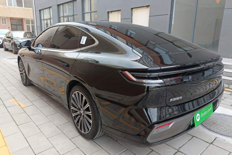 Used Geely Galaxy 8 2025 130km EM-P Starship Edition Rear Left 45 Deg