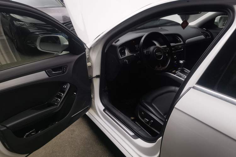 Used Audi A4L 2013 35 TFSI Automatic Standard Model