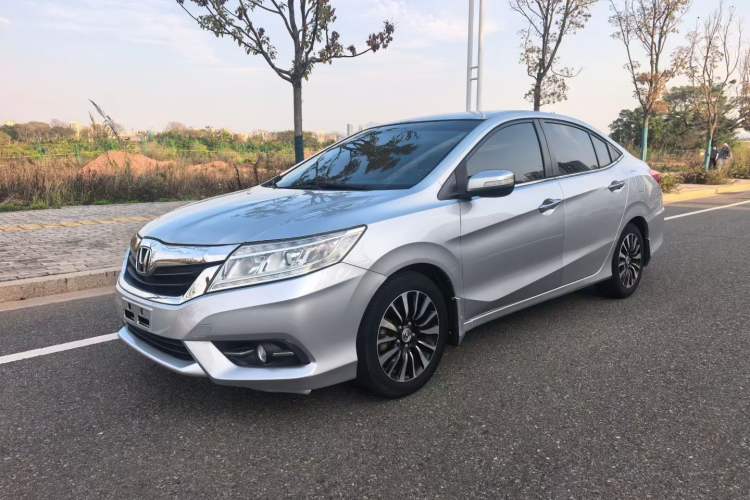 Used Honda Crider 2015 1.8L automatic comfort version