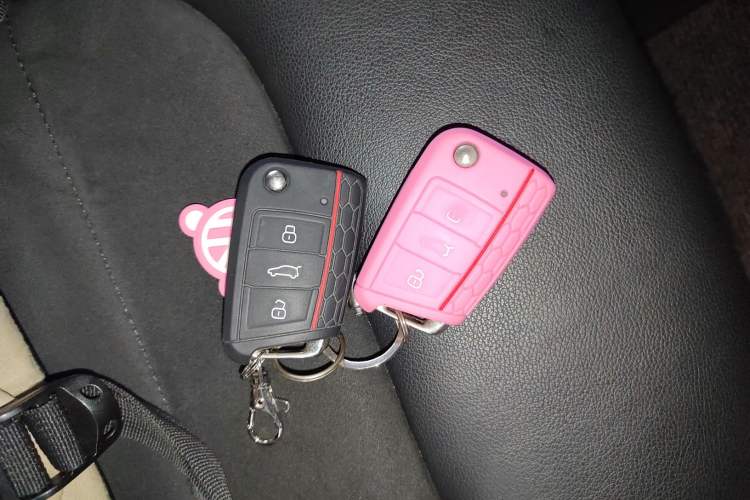 Used Volkswagen Golf Sportsvan 2016 280TSI Automatic Luxury Model Vehicle Key